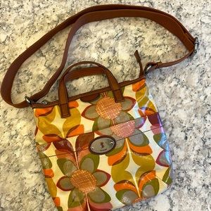 Fossil purse with adjustable straps